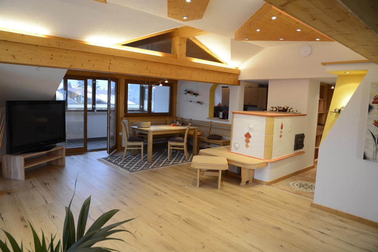 Alpenapart Singer - Contactless Check-In Reutte Εξωτερικό φωτογραφία
