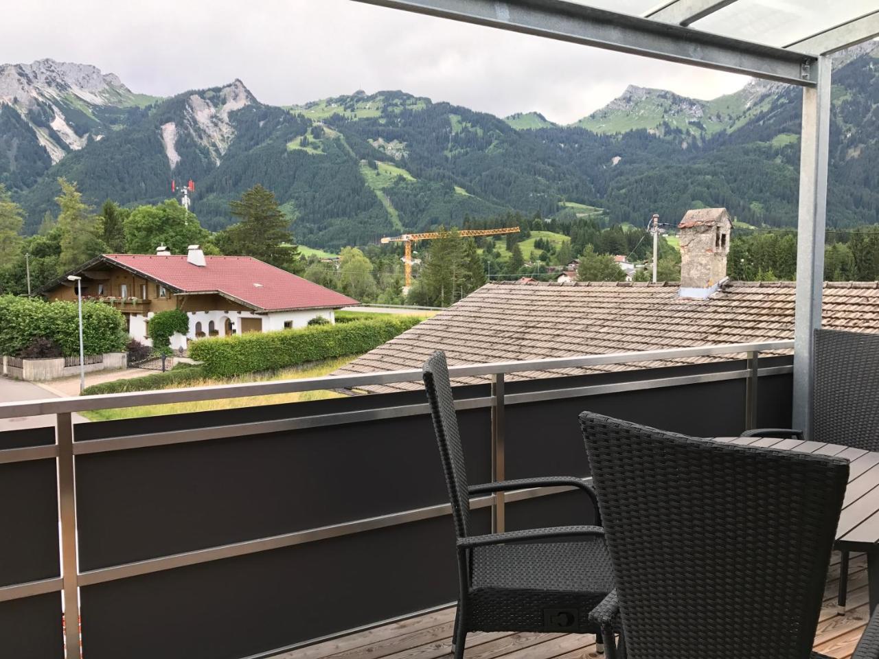Alpenapart Singer - Contactless Check-In Reutte Εξωτερικό φωτογραφία